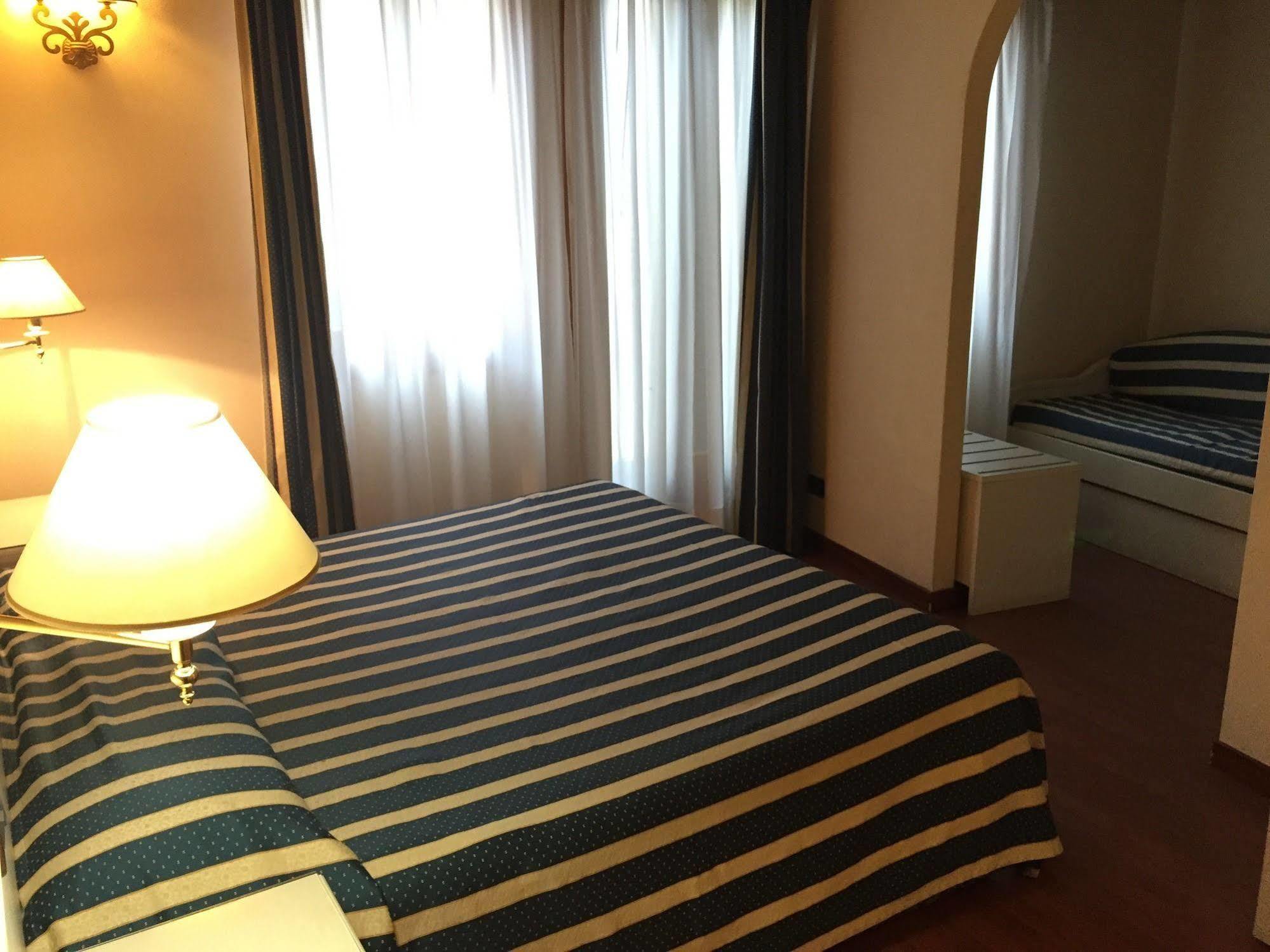 Venice Resorts Экстерьер фото