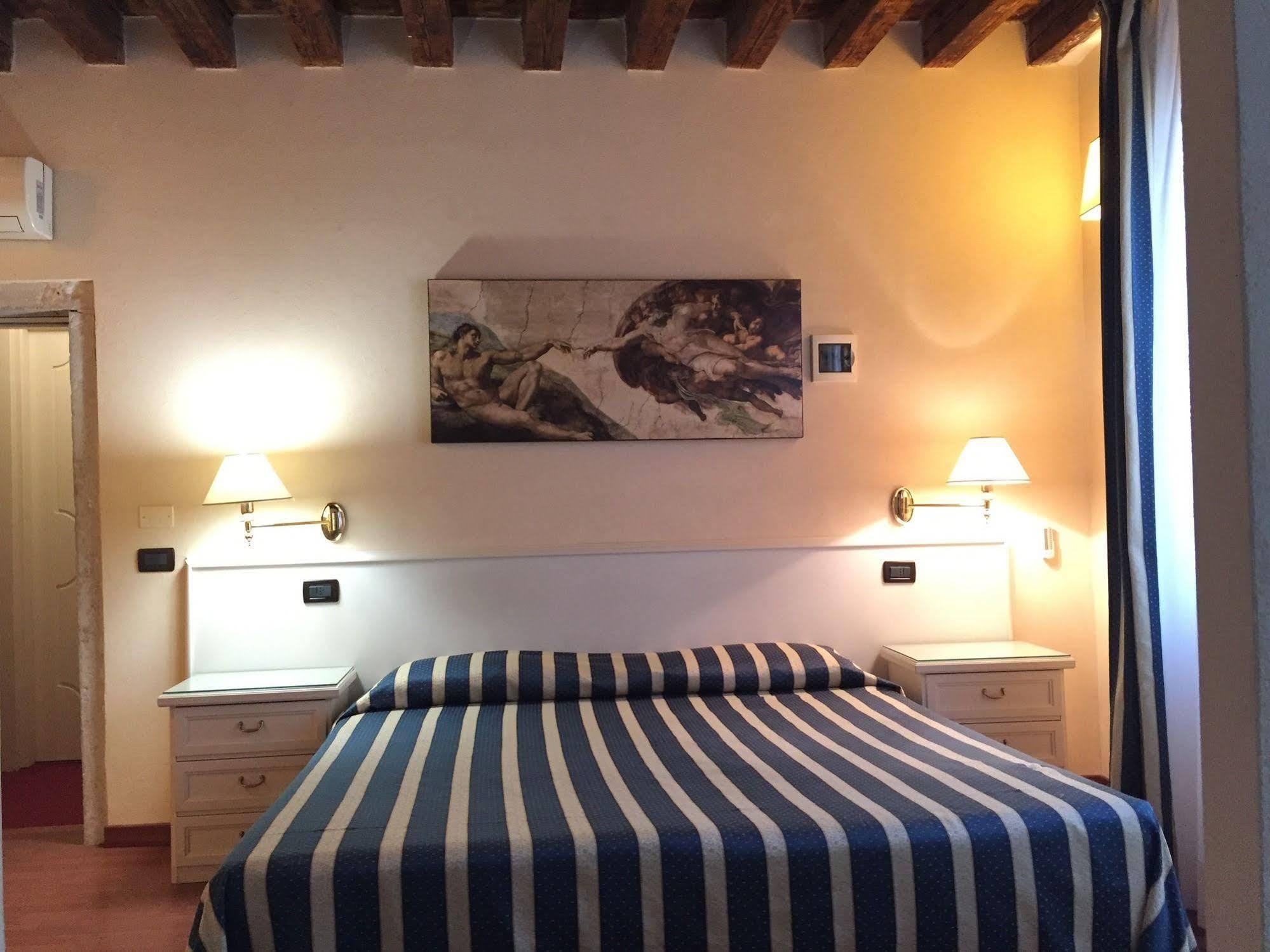 Venice Resorts Экстерьер фото